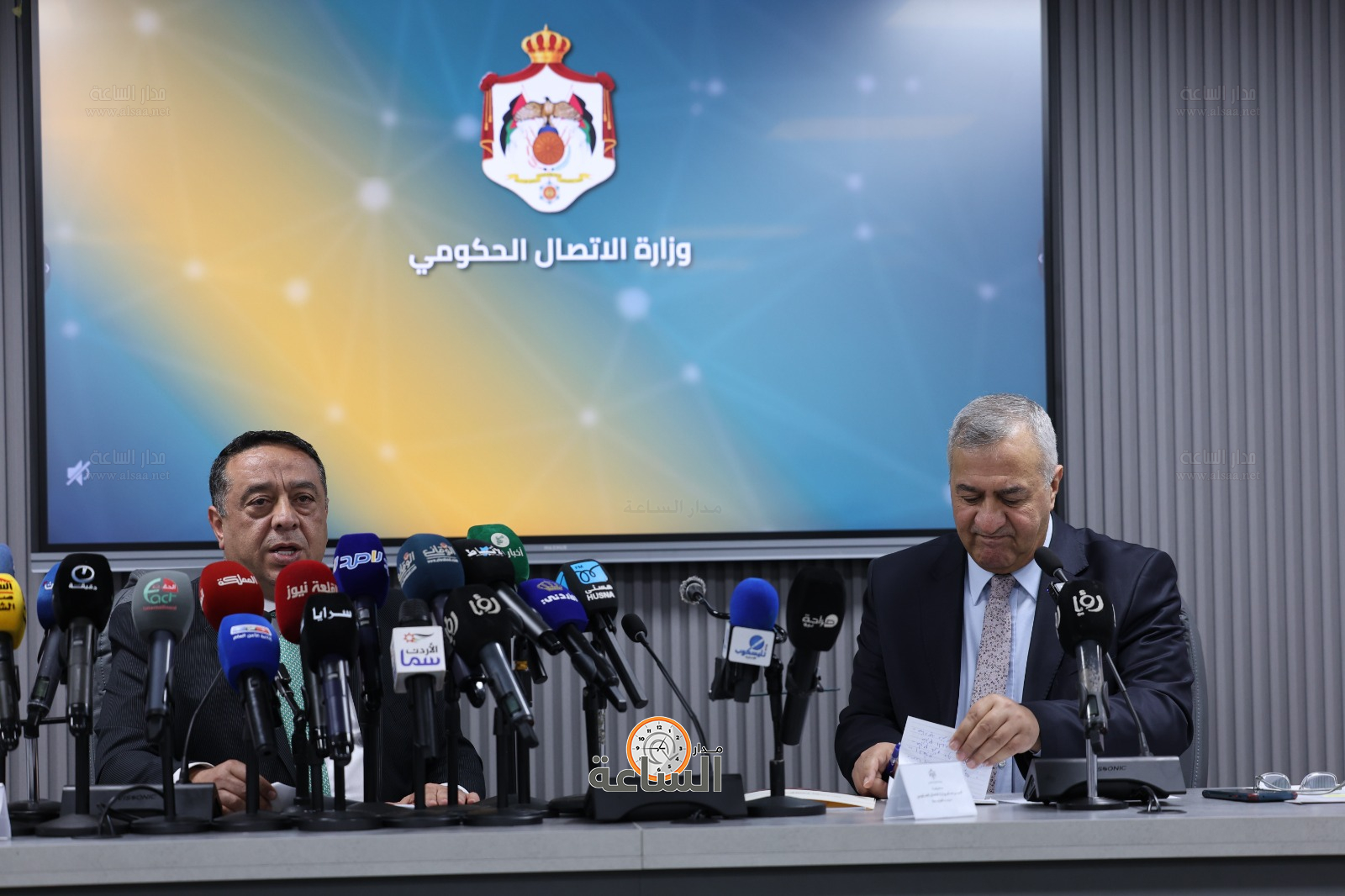 Madar Al-Saa Images 0.36623022202337996