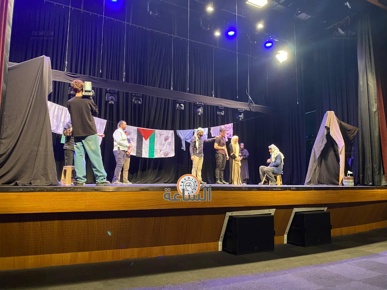 Madar Al-Saa Images 0.5668739413203077