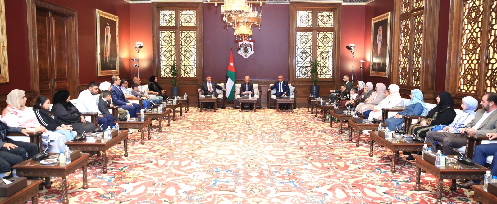 Madar Al-Saa Images 0.20469725117276127