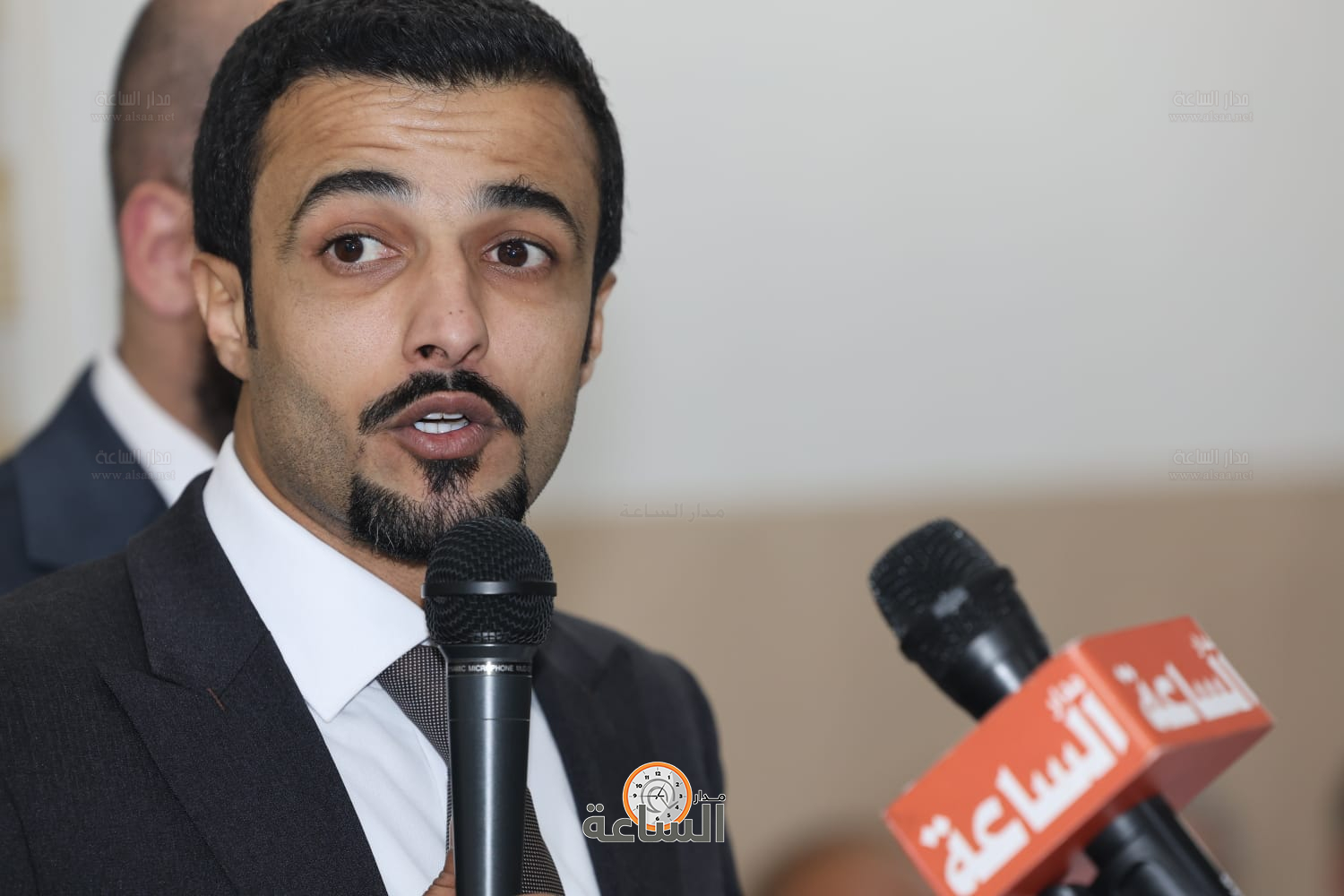 Madar Al-Saa Images 0.9547456582343571