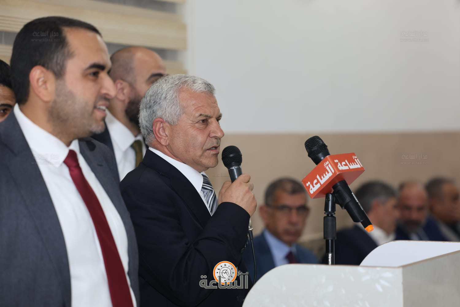 Madar Al-Saa Images 0.014039378784767687