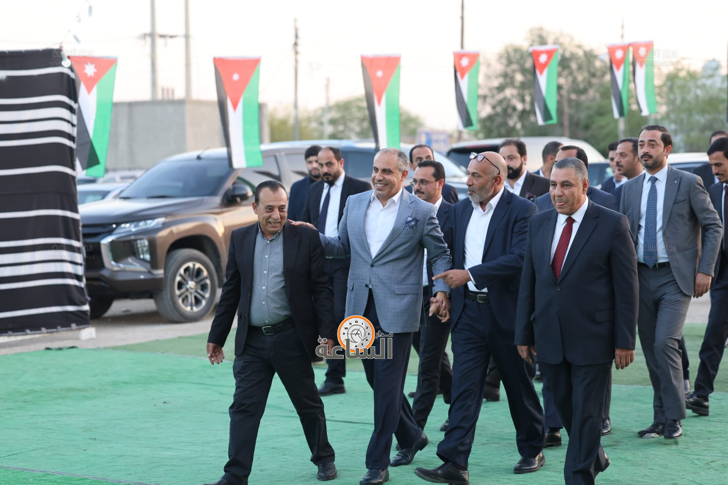 Madar Al-Saa Images 0.16670177031190414