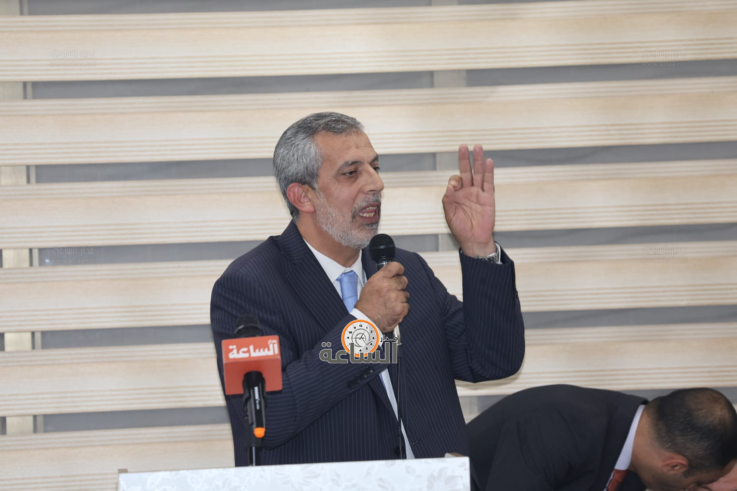 Madar Al-Saa Images 0.7739422125484694