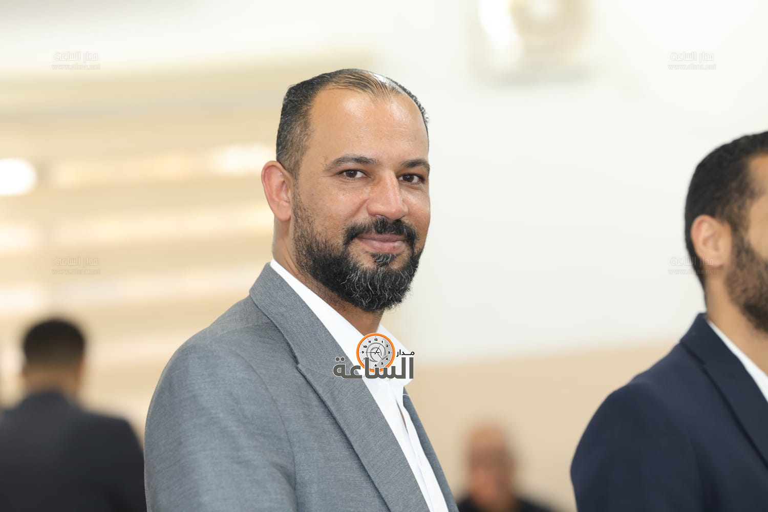 Madar Al-Saa Images 0.34783453160441735