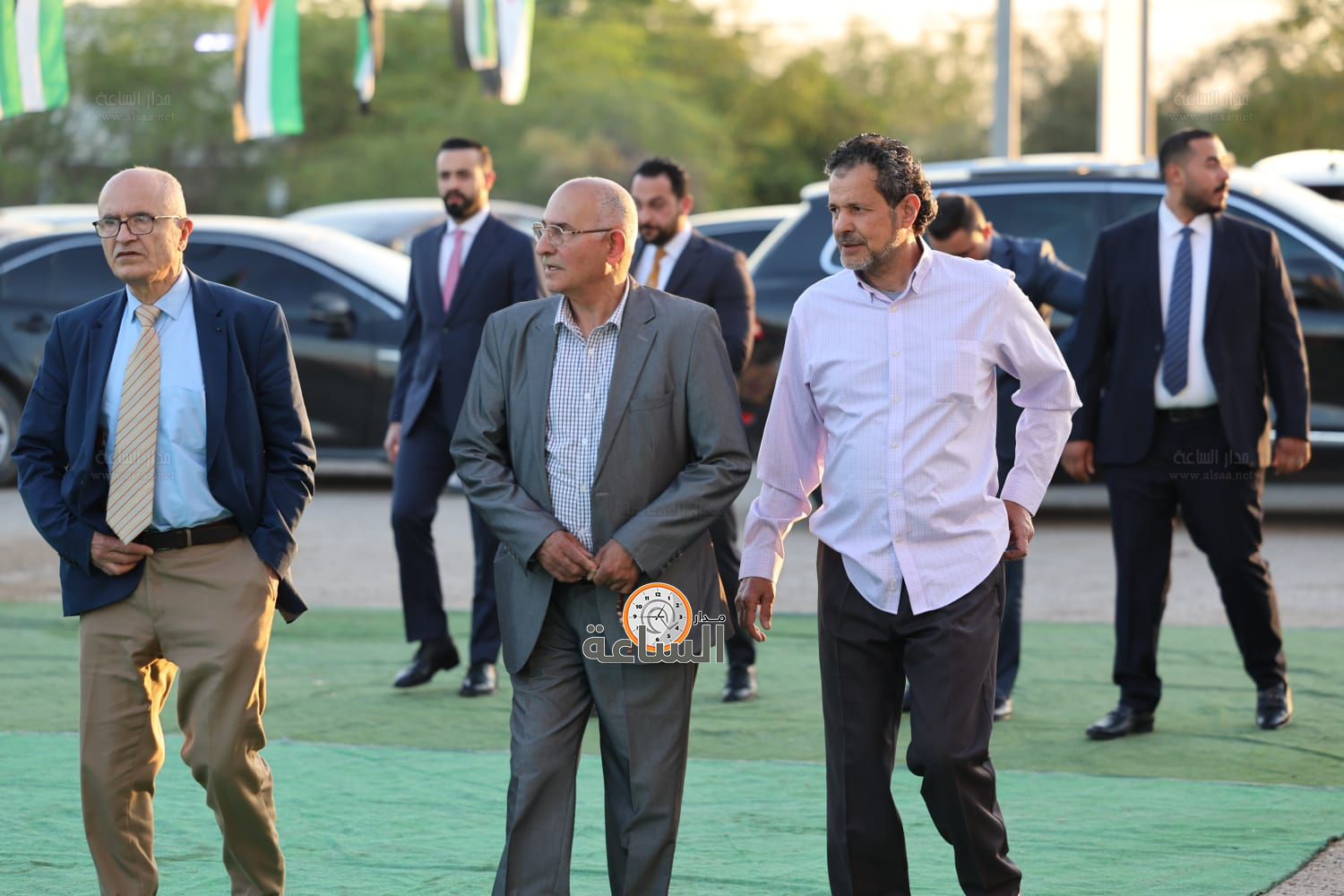 Madar Al-Saa Images 0.0013651666742382496