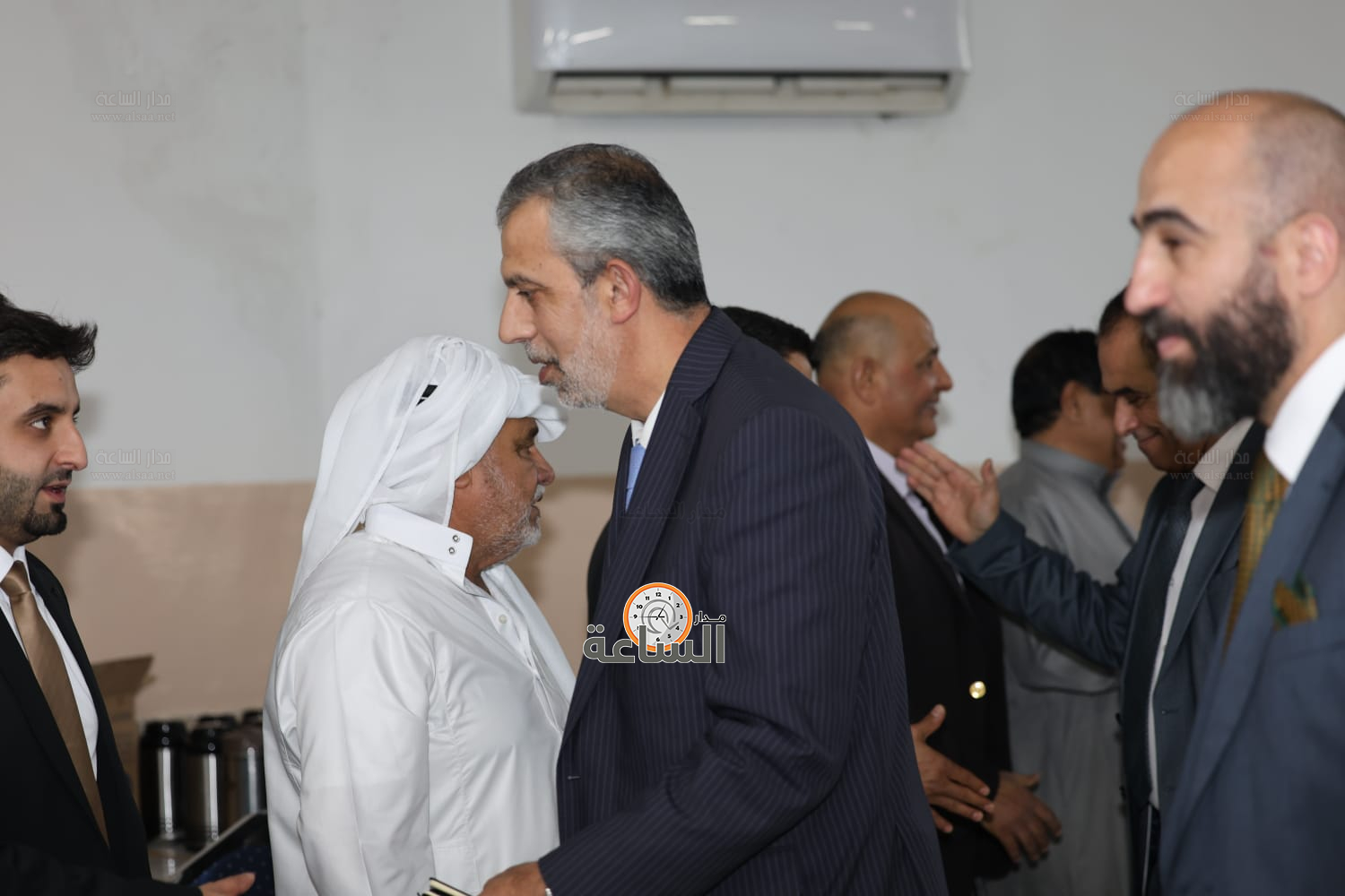 Madar Al-Saa Images 0.830778864320169