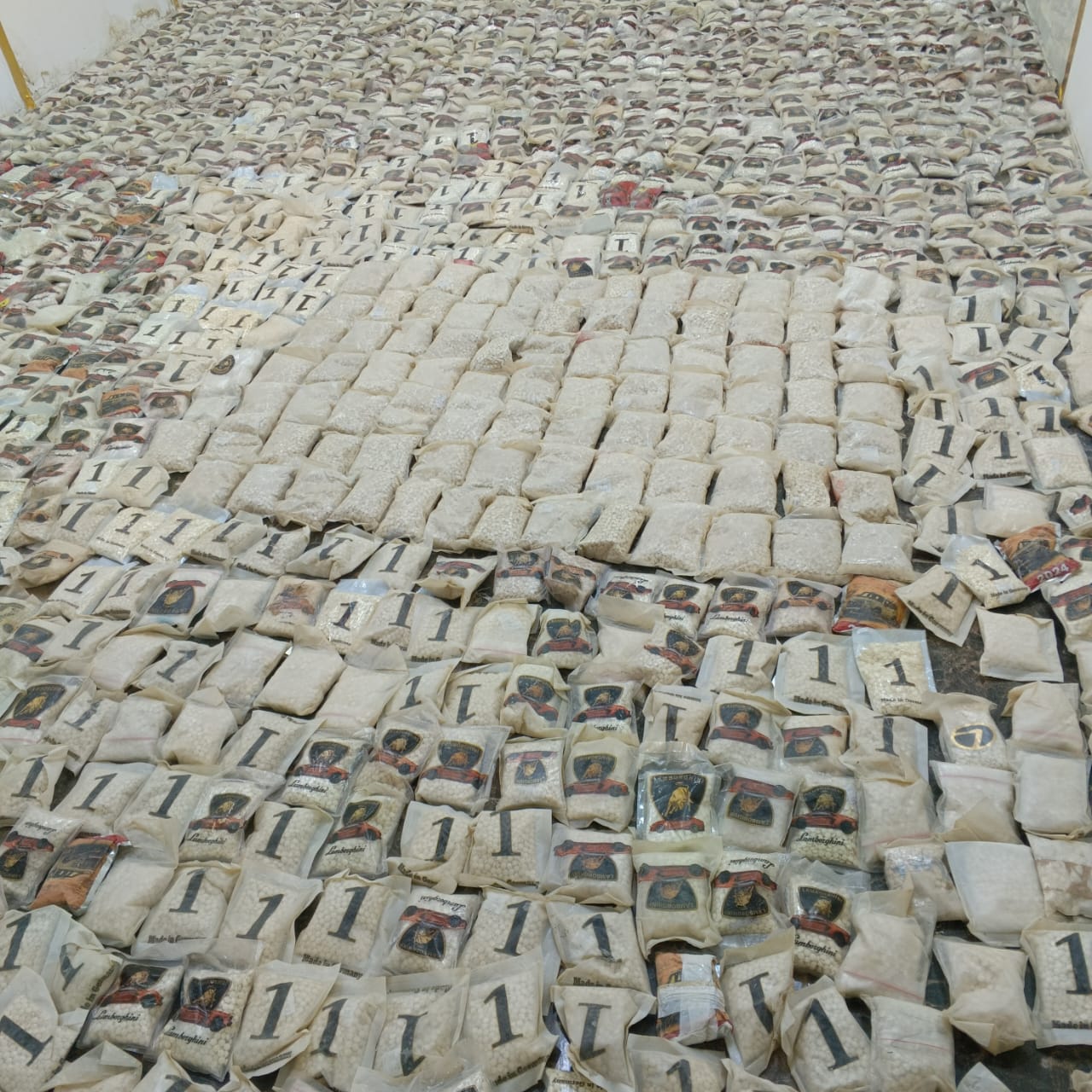 Madar Al-Saa Images 0.5490001523582085