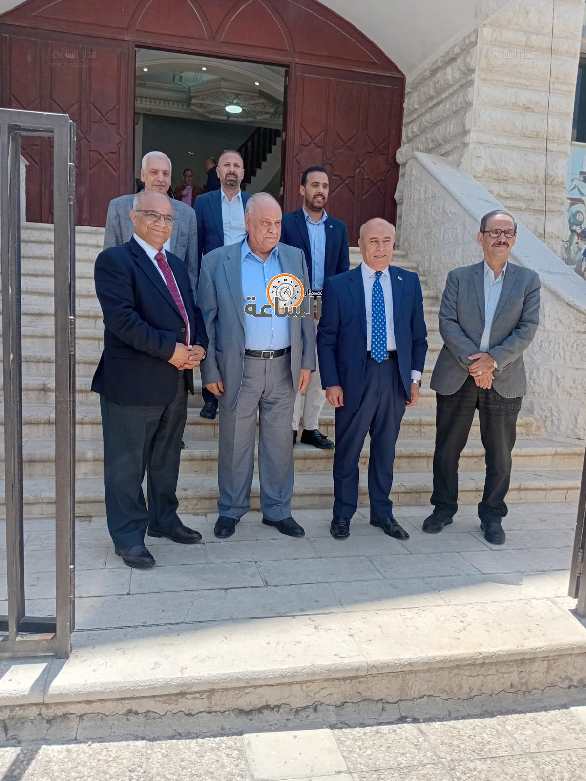 Madar Al-Saa Images 0.05959406658376065