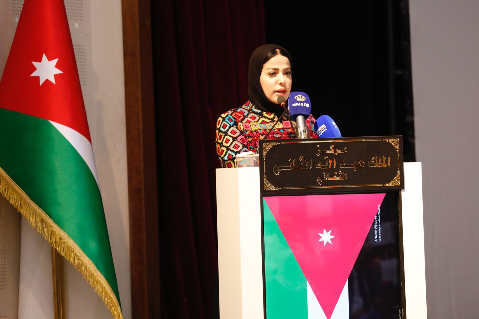 Madar Al-Saa Images 0.4992826913038604