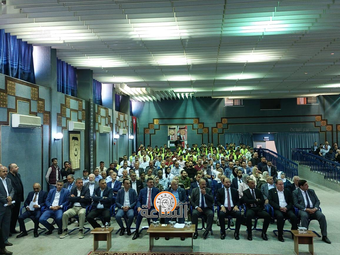 Madar Al-Saa Images 0.564275919195884