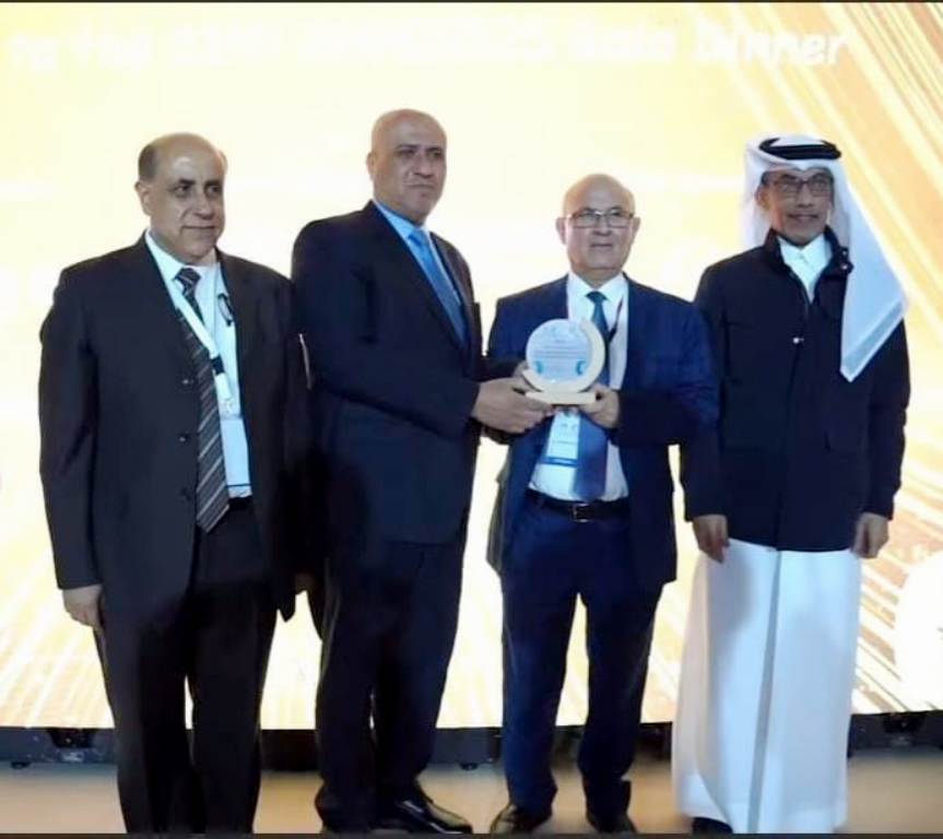 Madar Al-Saa Images 0.40046443715361