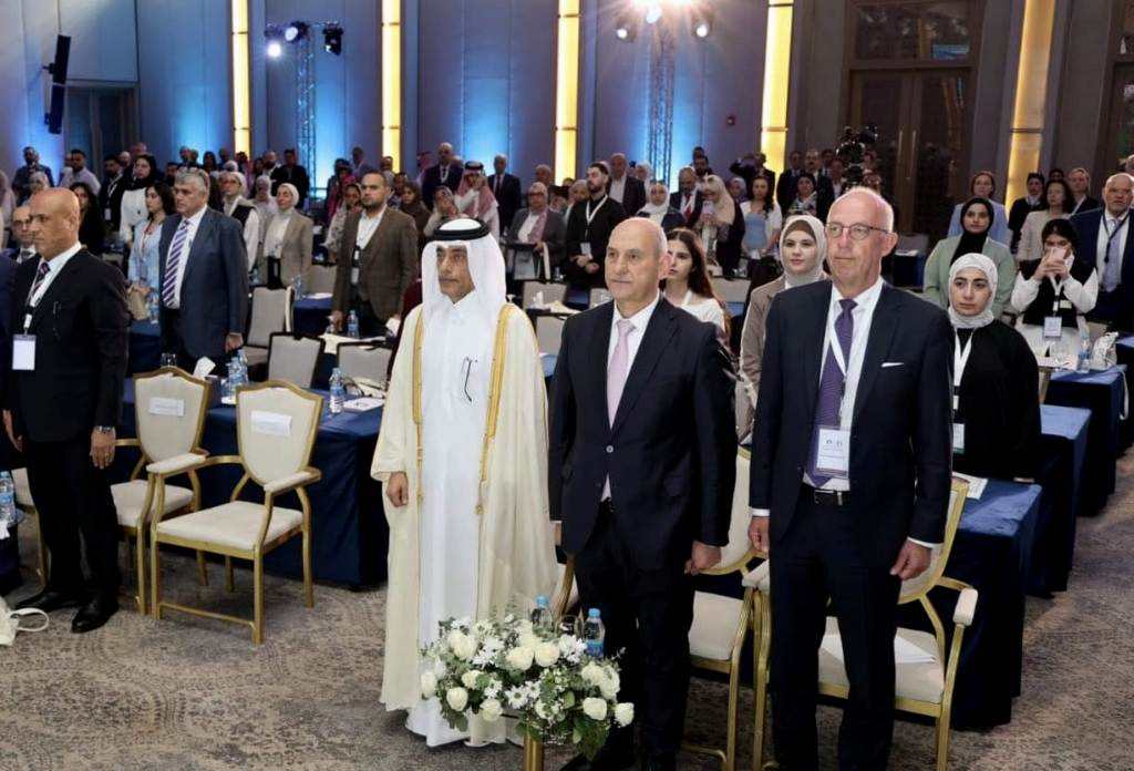 Madar Al-Saa Images 0.11372140502022698