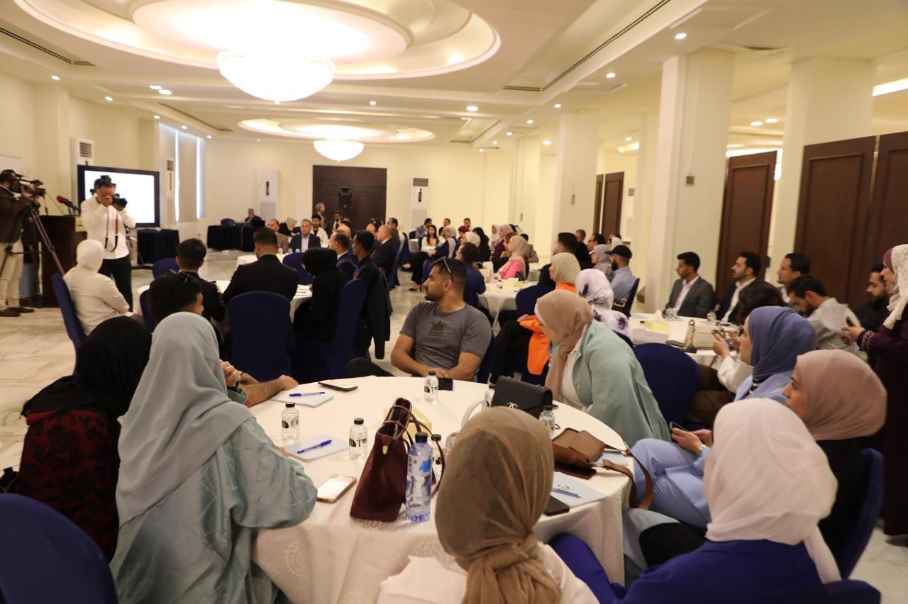 Madar Al-Saa Images 0.8562712868777845