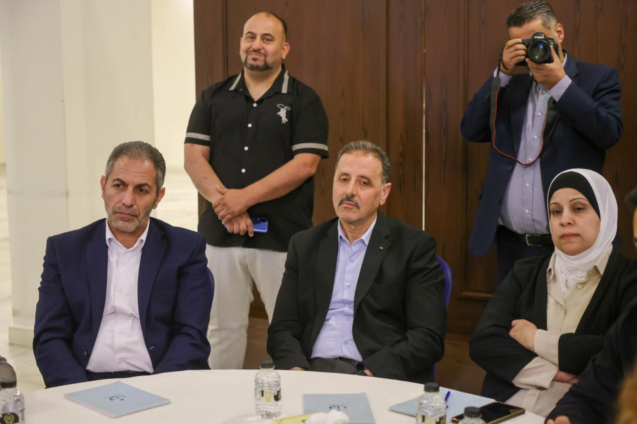 Madar Al-Saa Images 0.17664650707754526