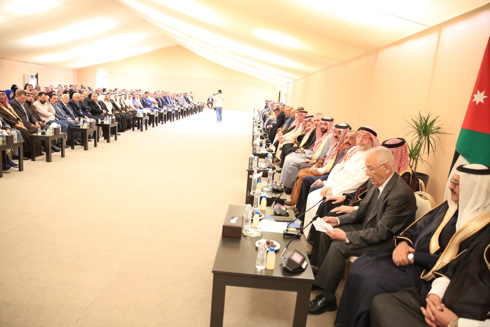 Madar Al-Saa Images 0.12141794281069329