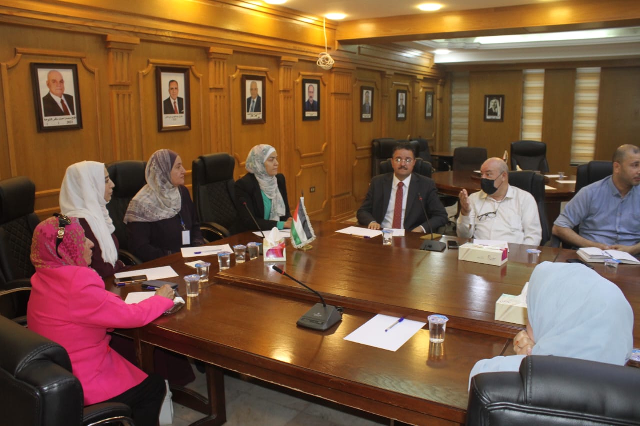 Madar Al-Saa Images 0.9561761912327669