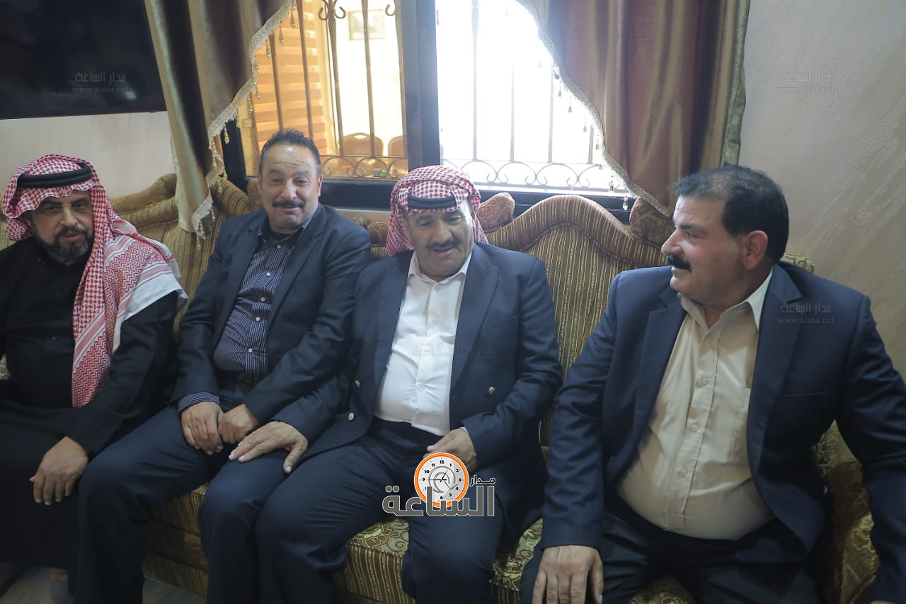 Madar Al-Saa Images 0.07235813847434869