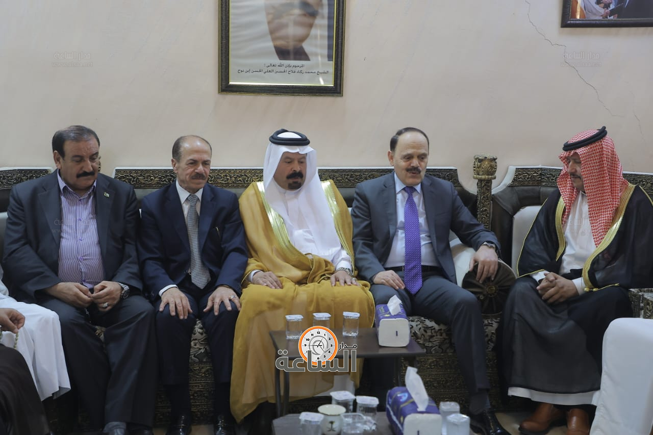 Madar Al-Saa Images 0.8345566616160432