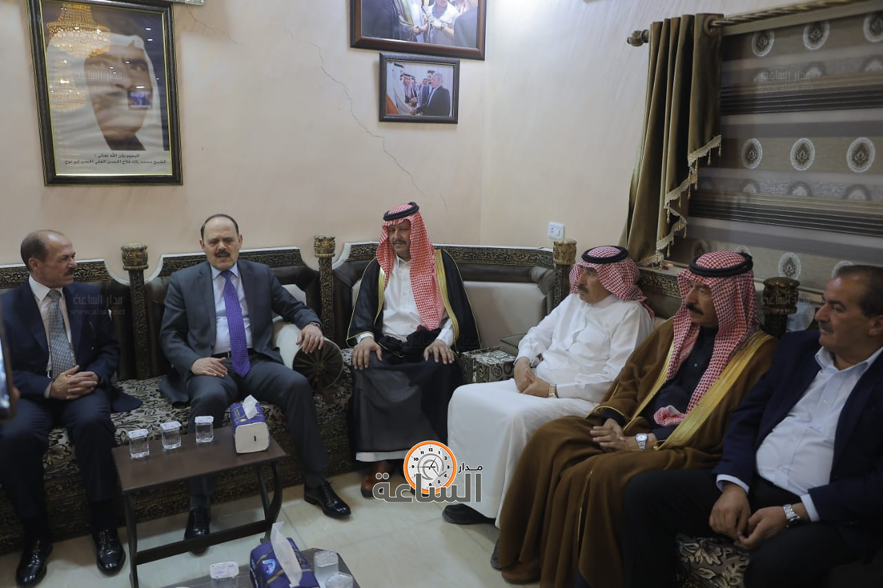 Madar Al-Saa Images 0.8803180985165584