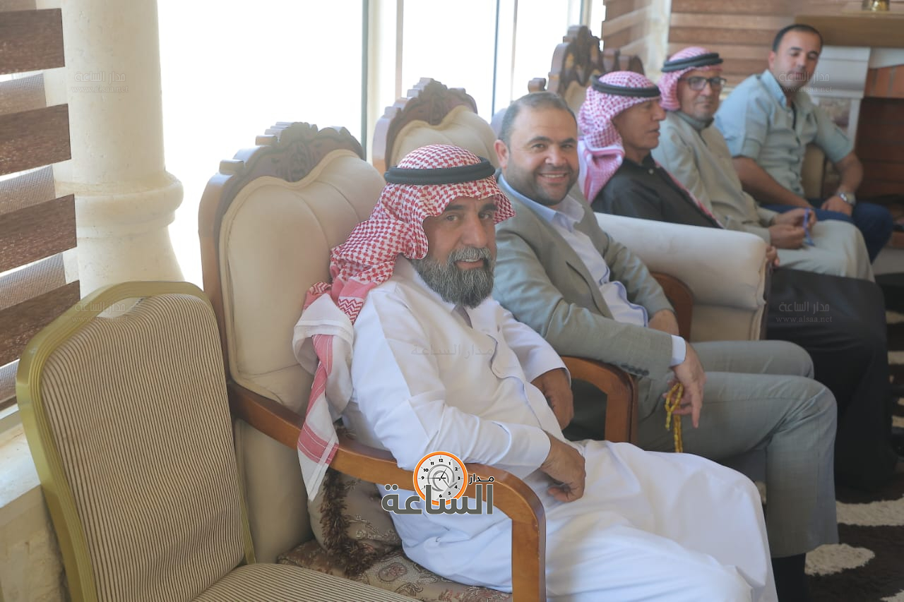 Madar Al-Saa Images 0.9833587923948753