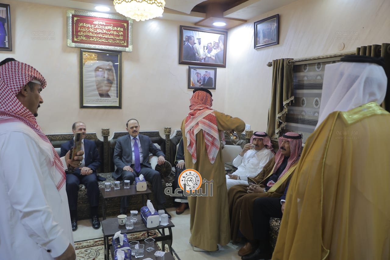 Madar Al-Saa Images 0.38050883620414333