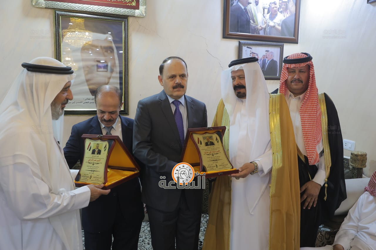 Madar Al-Saa Images 0.7075543354649552