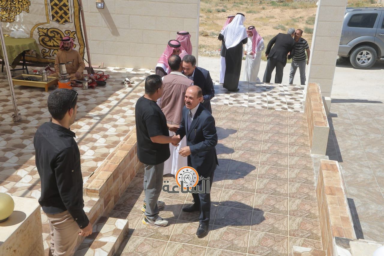 Madar Al-Saa Images 0.22103364134726777