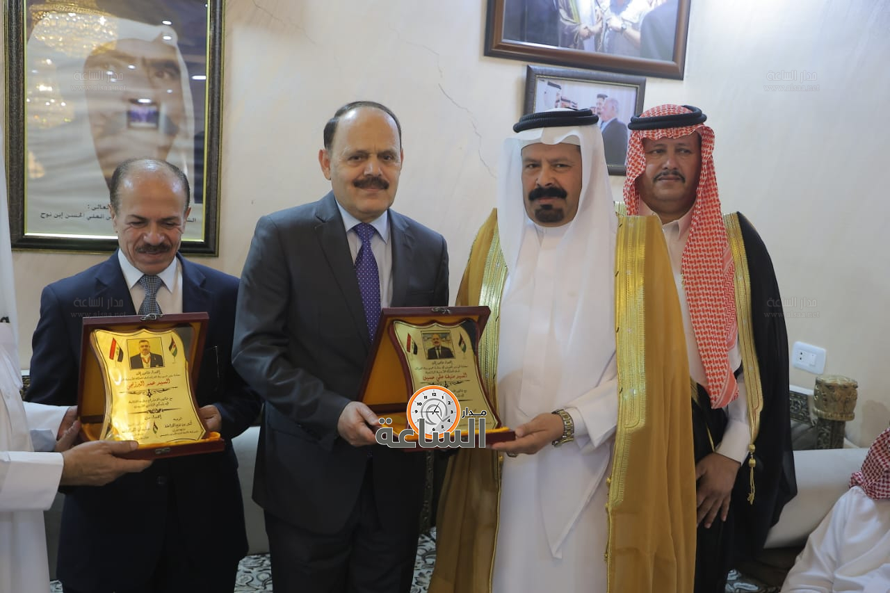 Madar Al-Saa Images 0.7548650061753454