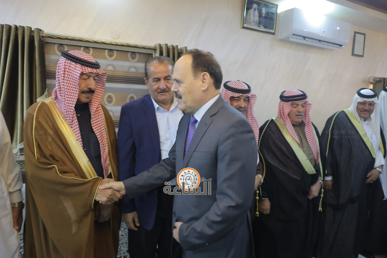 Madar Al-Saa Images 0.467720452495728