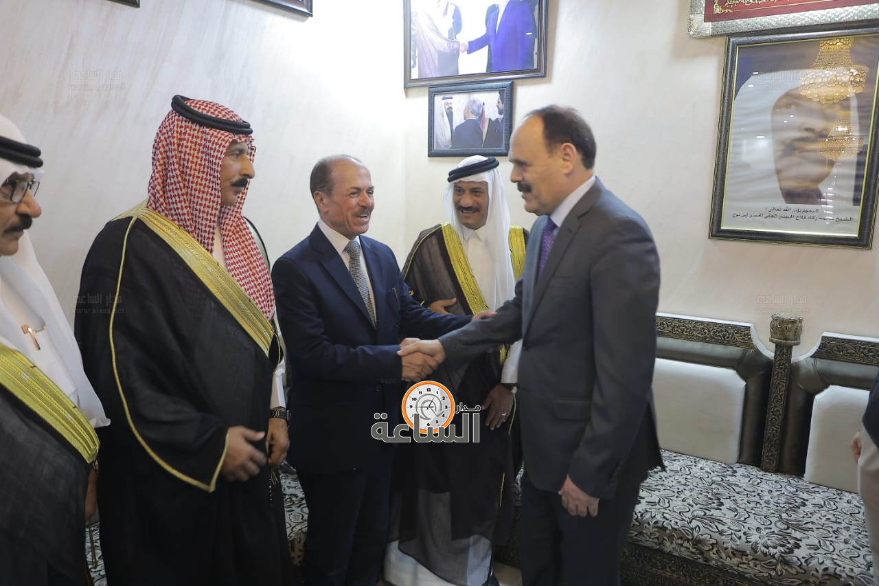 Madar Al-Saa Images 0.8961738907180637