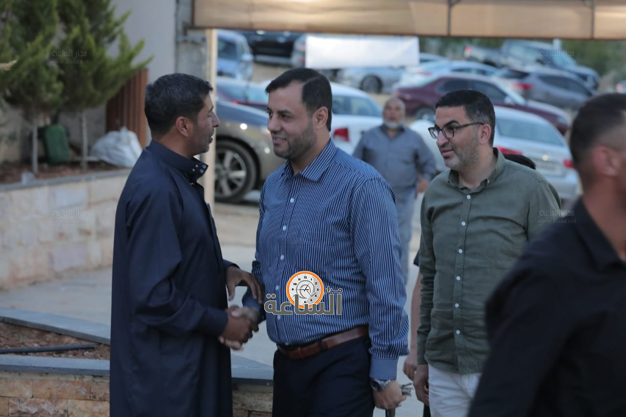 Madar Al-Saa Images 0.3799622362258974