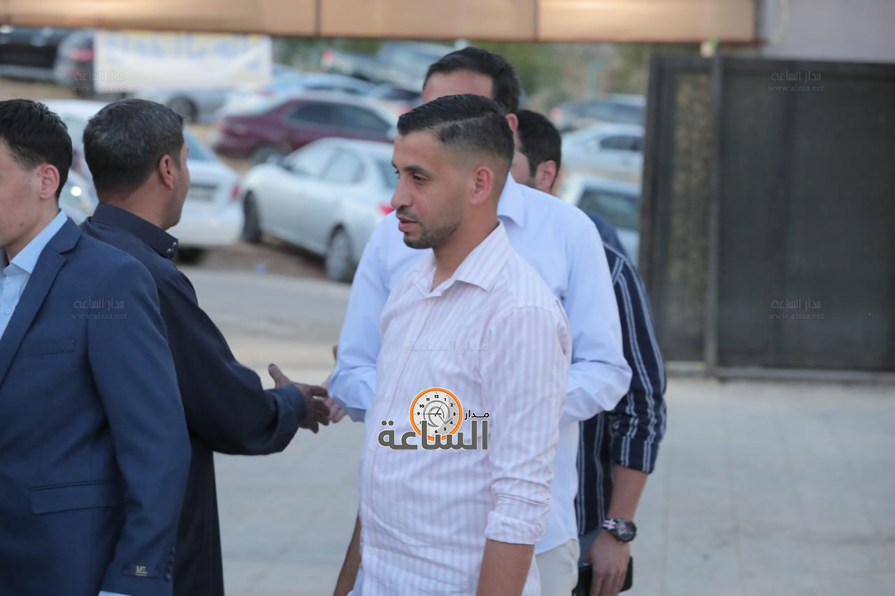 Madar Al-Saa Images 0.8148809733942143