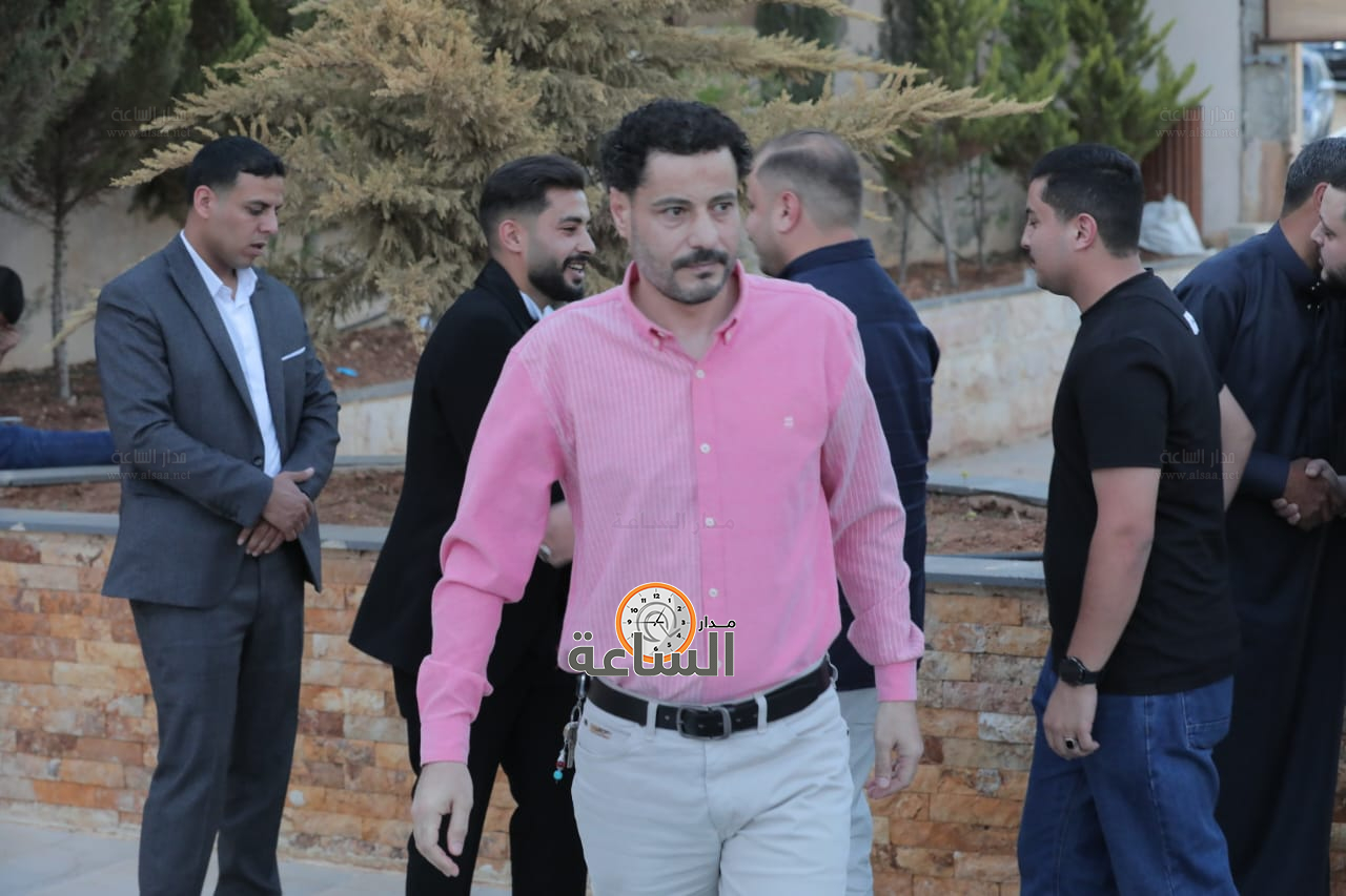 Madar Al-Saa Images 0.40676851336476294