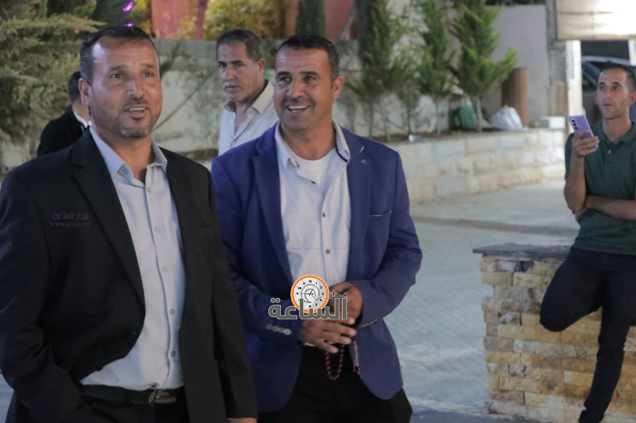 Madar Al-Saa Images 0.8904154613831213