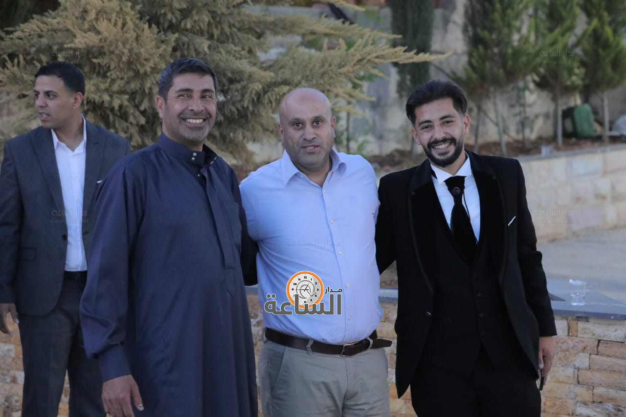 Madar Al-Saa Images 0.7814089165399184