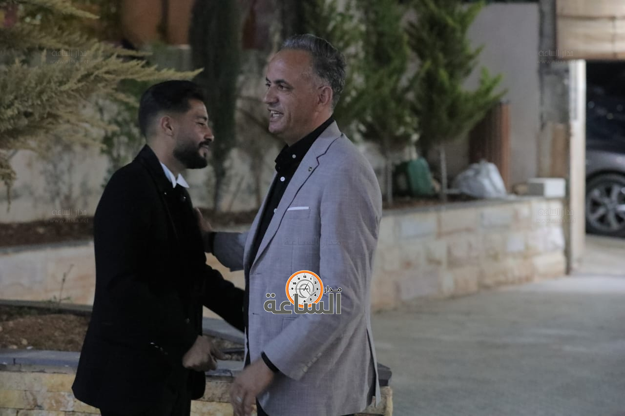 Madar Al-Saa Images 0.689567441474462