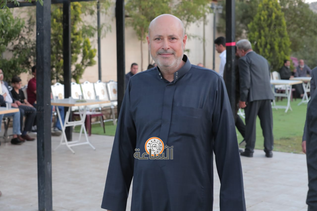 Madar Al-Saa Images 0.1601093549389052