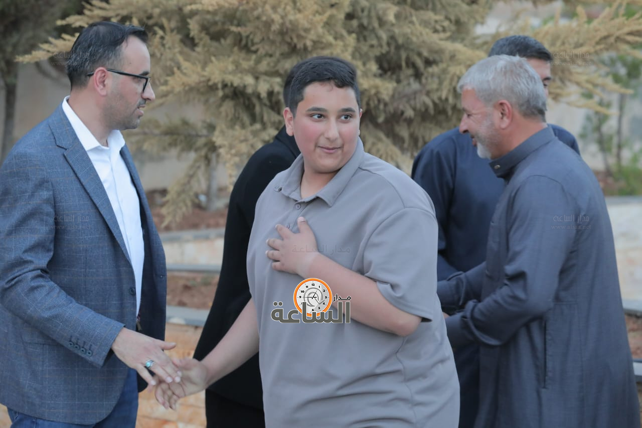 Madar Al-Saa Images 0.45523747570007145