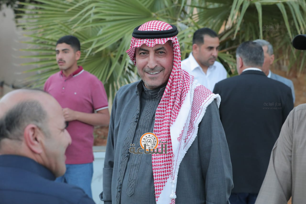 Madar Al-Saa Images 0.016361059913273746