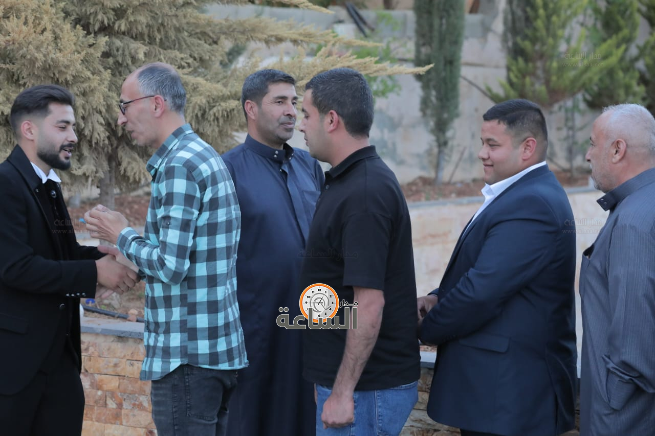 Madar Al-Saa Images 0.16688115160723227