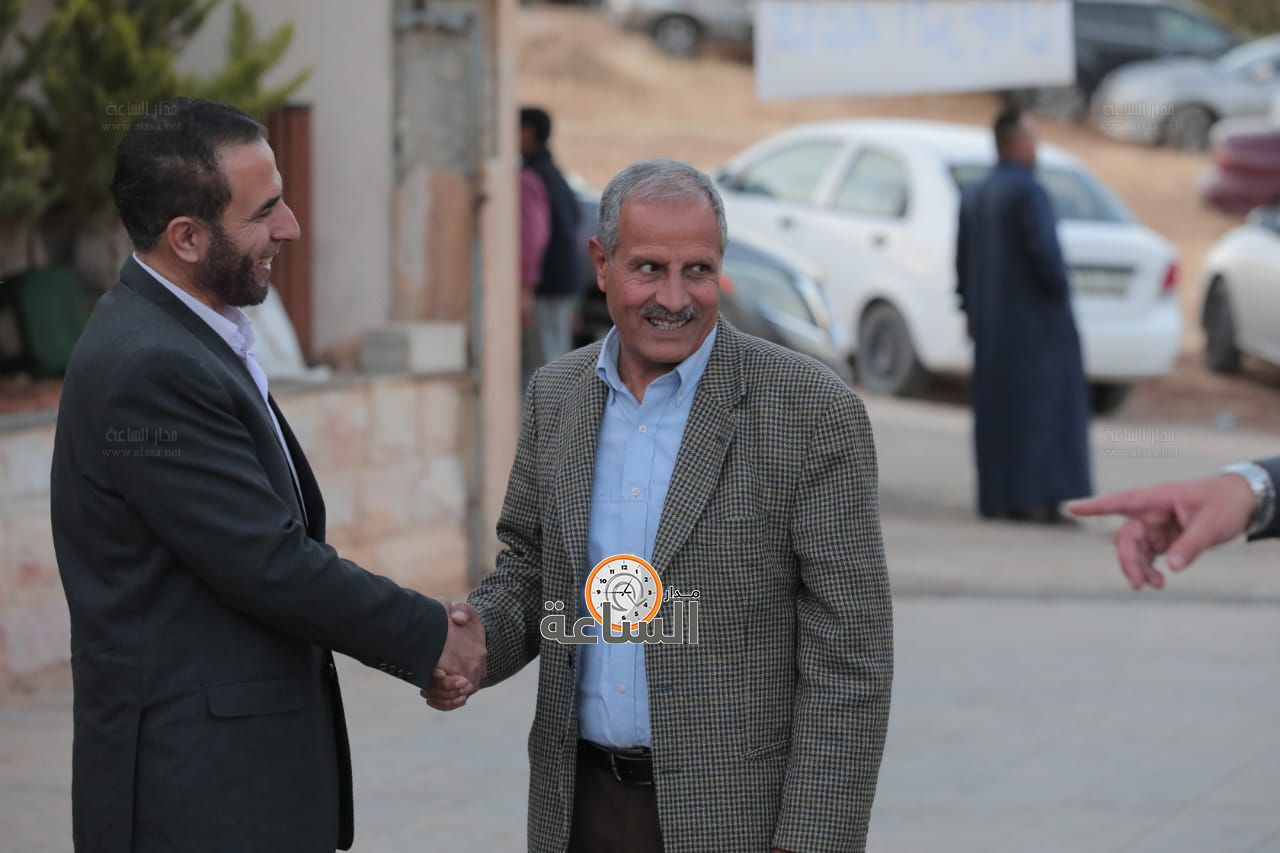 Madar Al-Saa Images 0.734410402995322