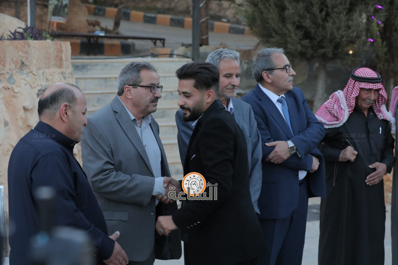 Madar Al-Saa Images 0.47595284433132024