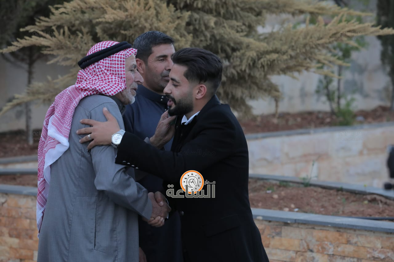 Madar Al-Saa Images 0.1663338475345424