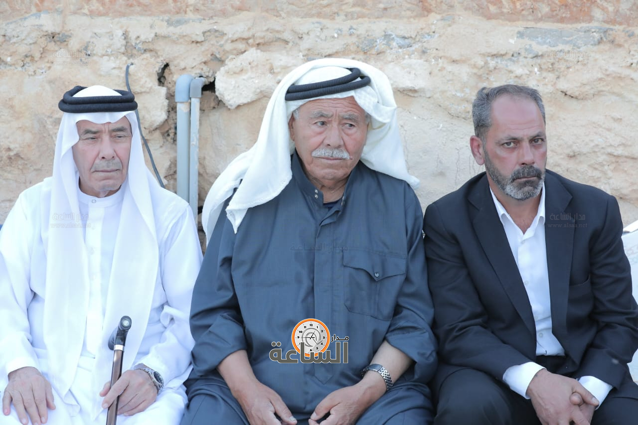 Madar Al-Saa Images 0.823597966616528