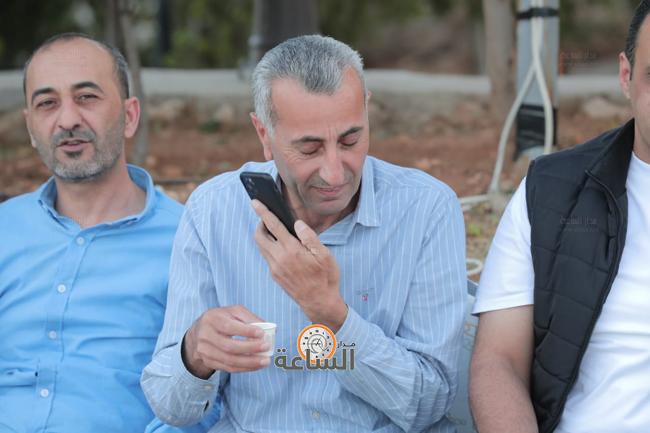 Madar Al-Saa Images 0.4812907856916321