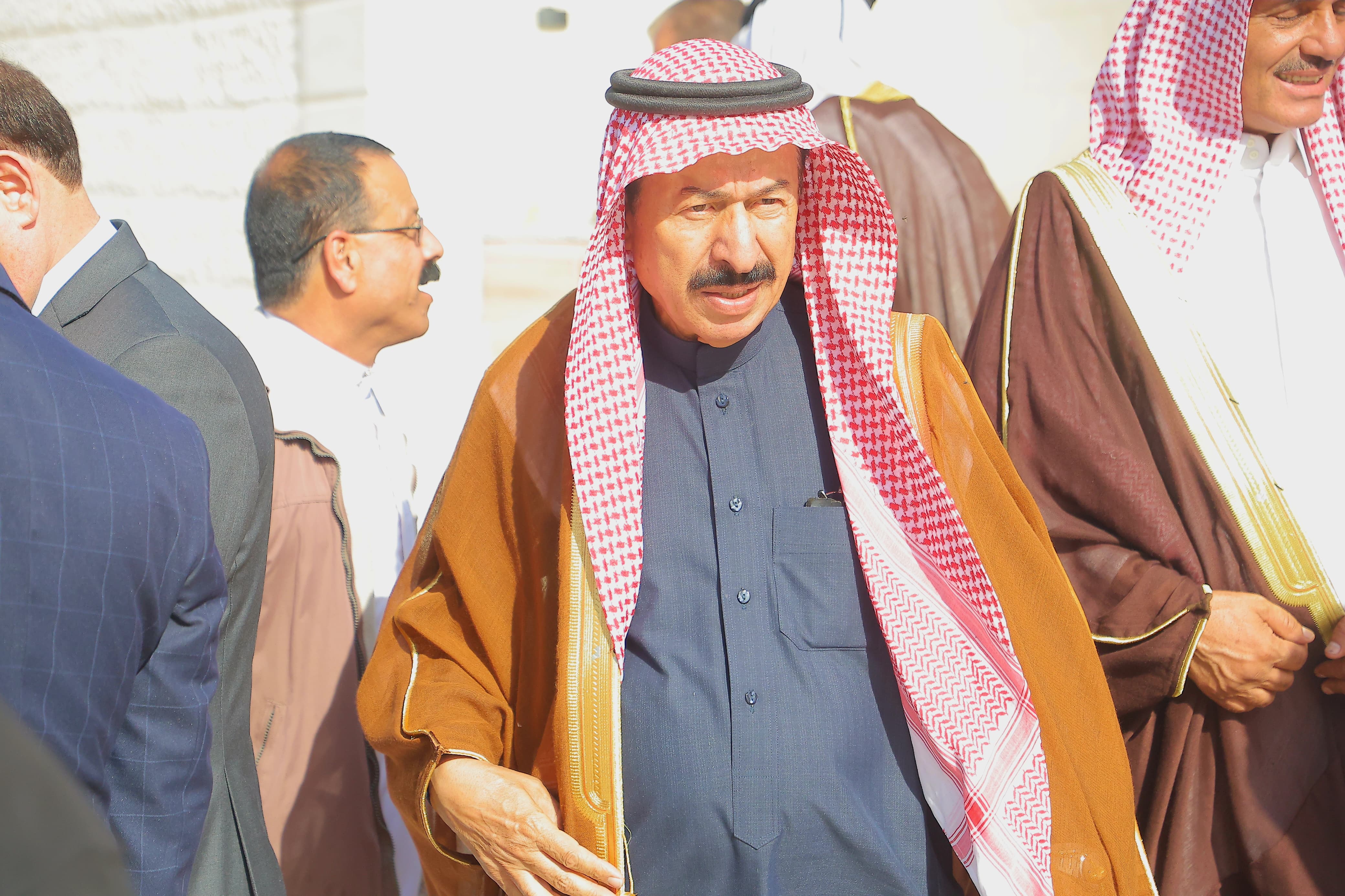 Madar Al-Saa Images 0.11146057640103224