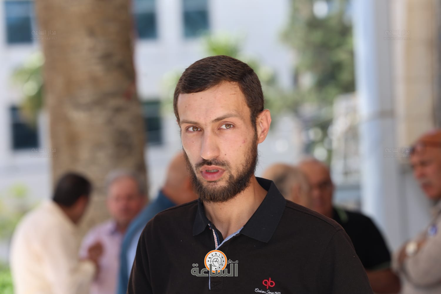 Madar Al-Saa Images 0.49365723863106237