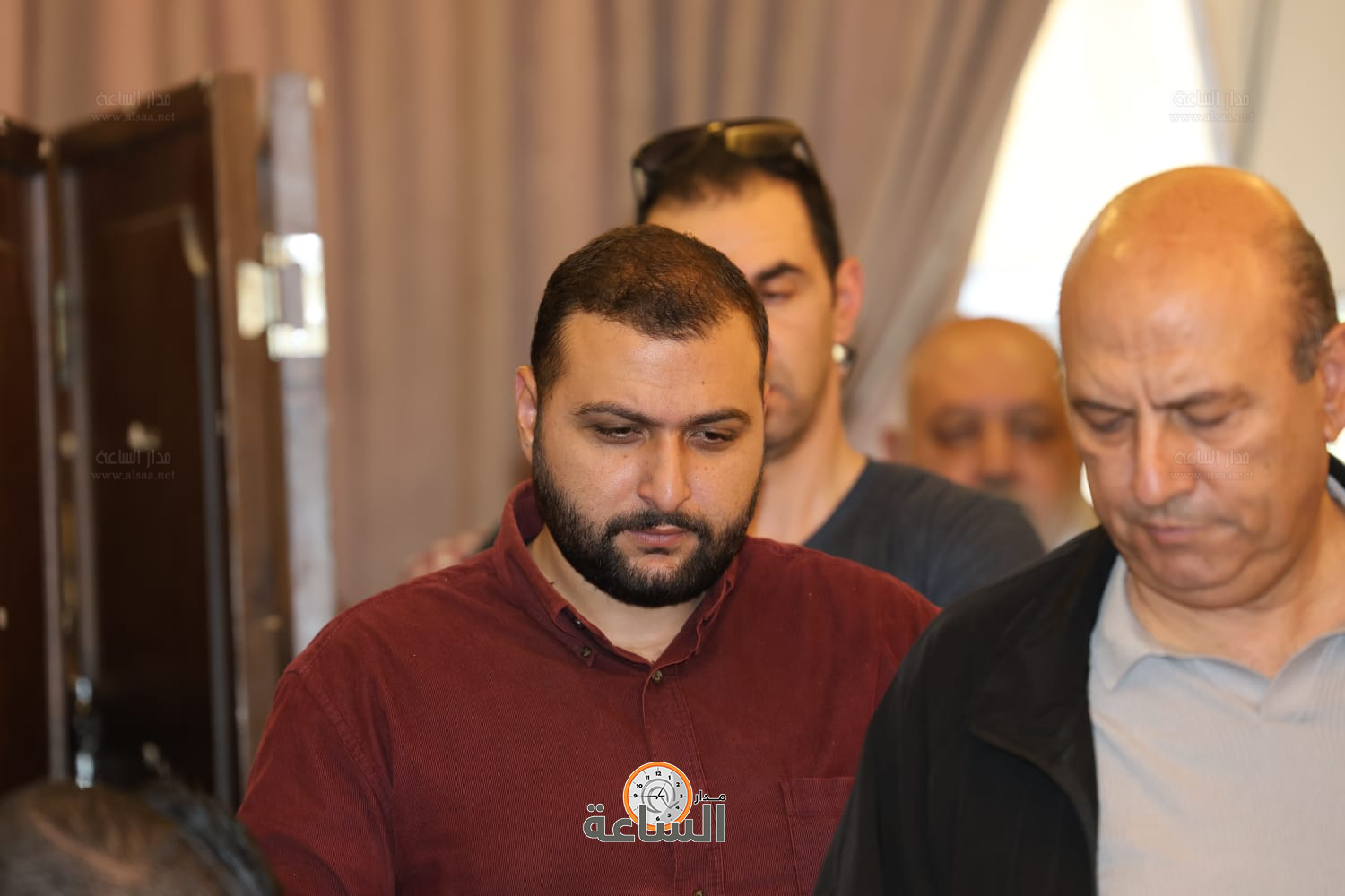 Madar Al-Saa Images 0.9801290445494275