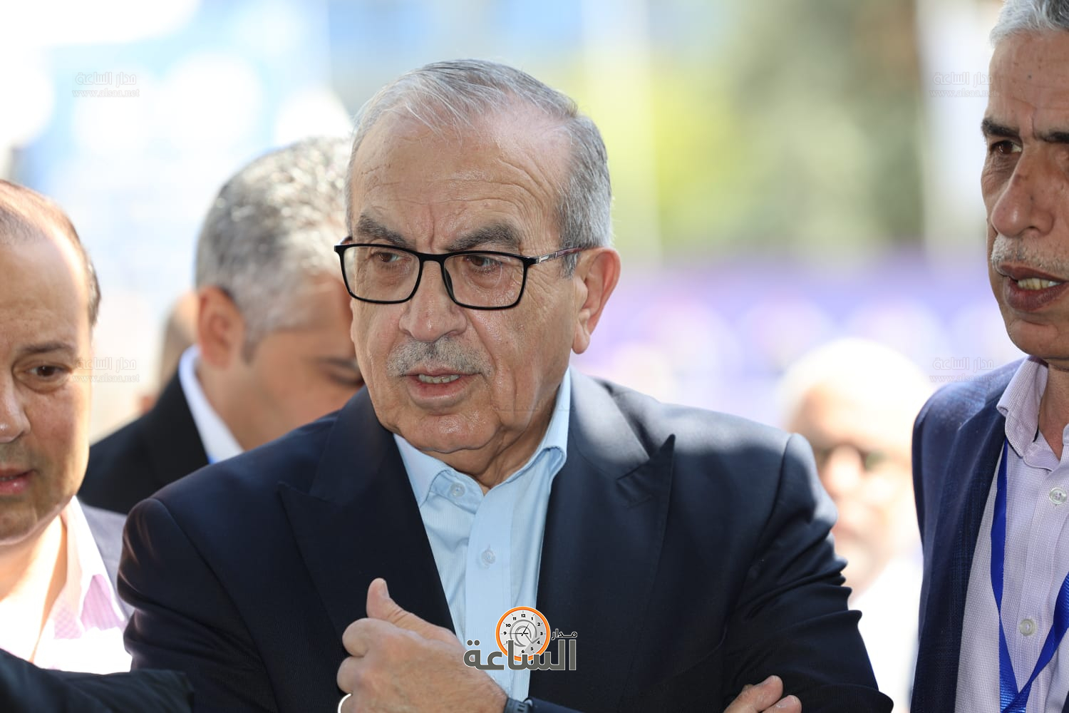 Madar Al-Saa Images 0.017750824455691094