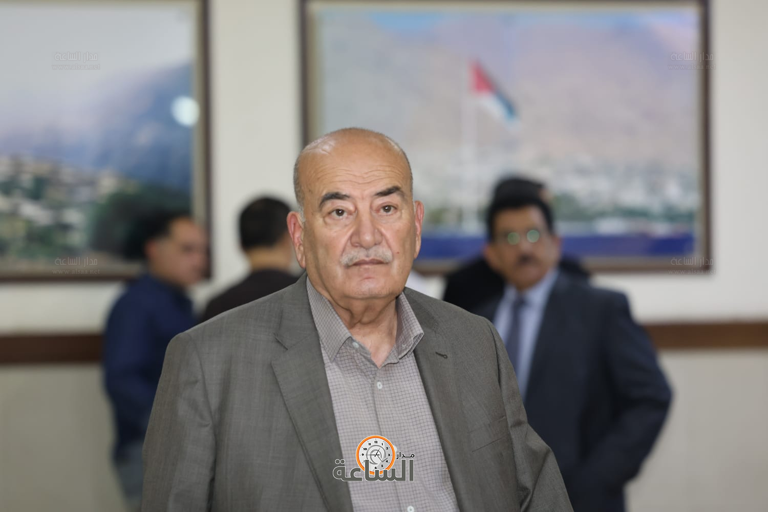 Madar Al-Saa Images 0.8705694815743261